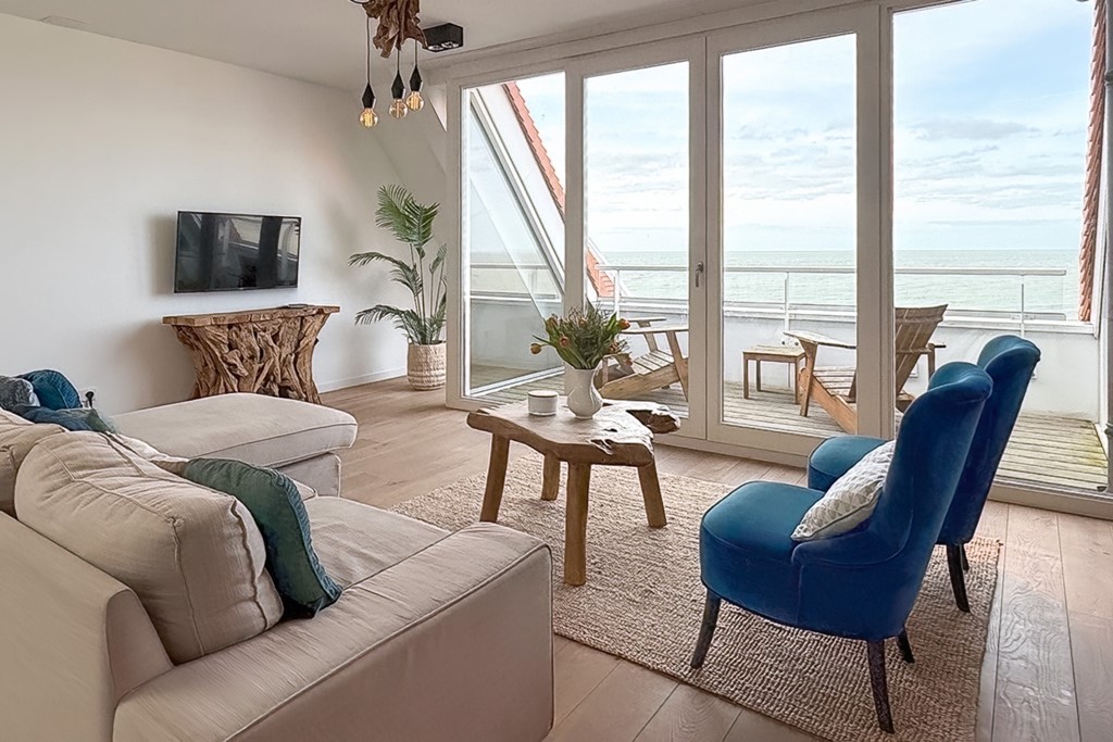 woonkamer met uitzicht 6.jpg
